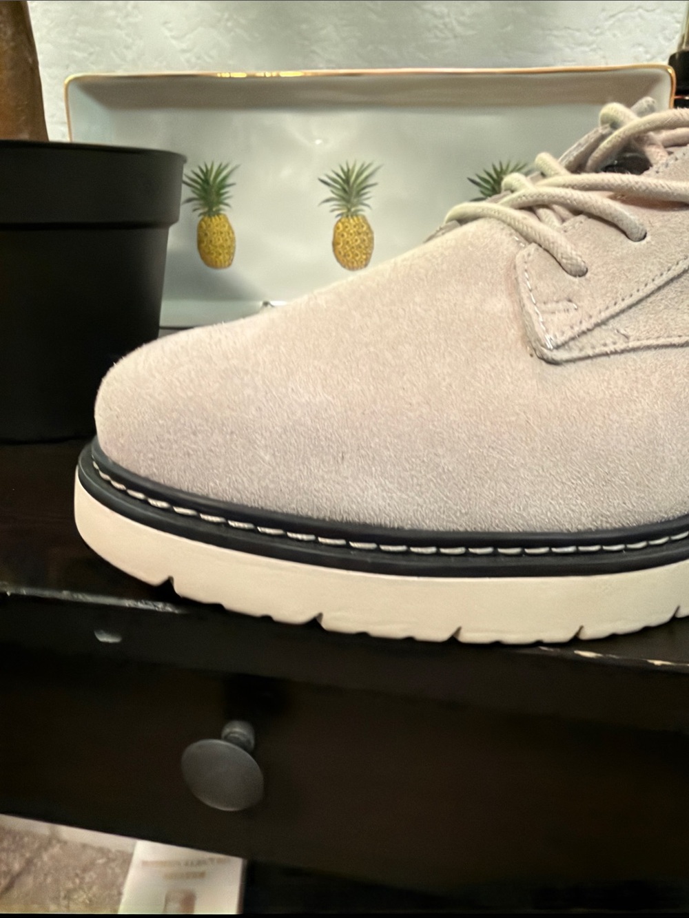 Men's Suede Casual Lace-Up Shoe in Light Gray